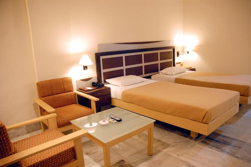 צ'נאי Hotel Abu Palace חדר תמונה
