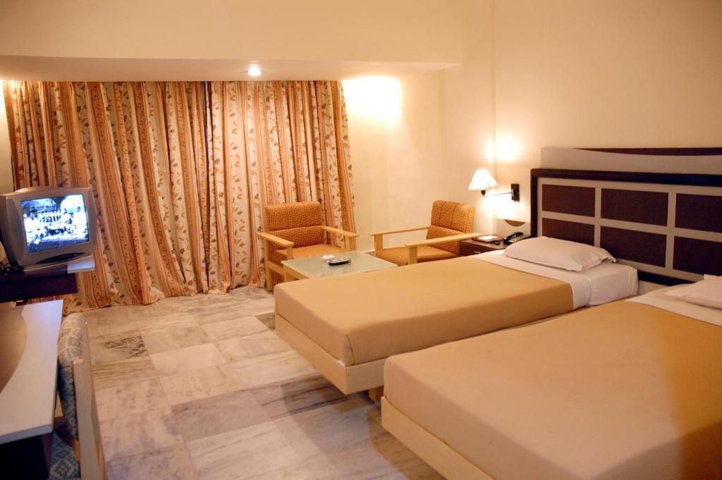 צ'נאי Hotel Abu Palace חדר תמונה
